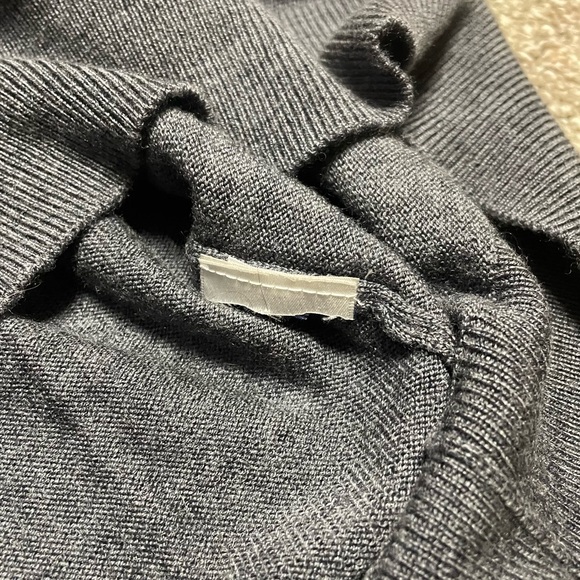 Men’s Peter Millar Crown Autumn Crest Wool Blend V-Neck Sweater Vest Size M - Picture 4 of 4